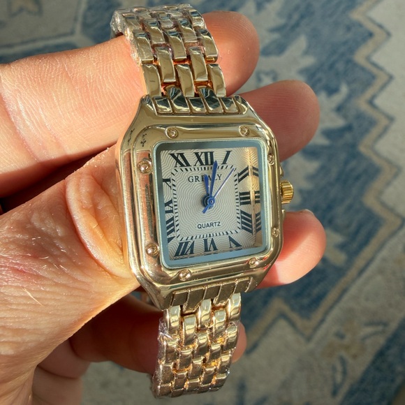 Panthere Classic Rectangle Stainless Steel Gold Watch - Picture 10 of 11